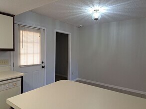 4837 S Lakewood Dr in Panama City, FL - Building Photo - Building Photo