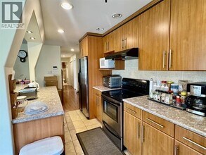 815 4th Ave in New Westminster, BC - Building Photo - Building Photo