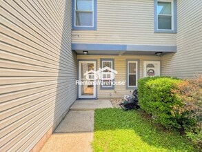 1541 Sword Dancer Dr in Virginia Beach, VA - Building Photo - Building Photo