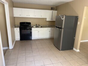 1257 Devander Dr E in Mobile, AL - Building Photo - Building Photo