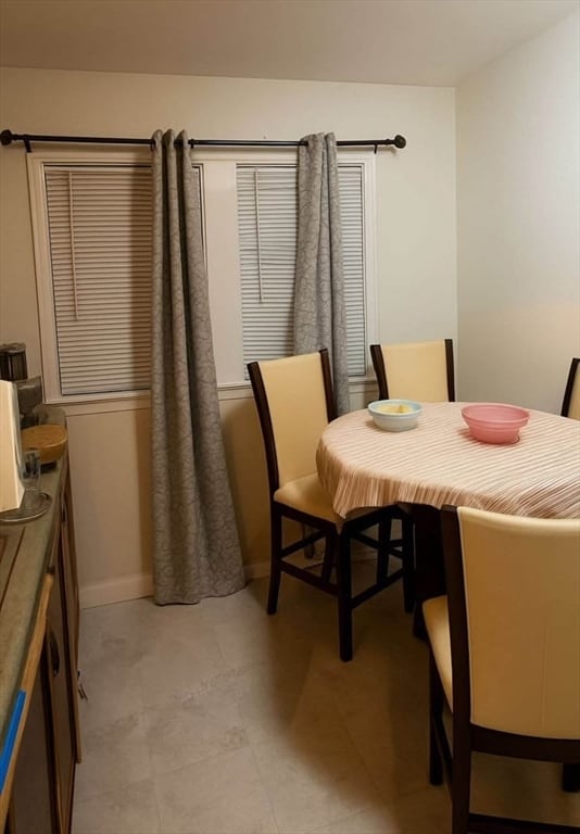 27 Quimby St in Watertown, MA - Building Photo - Building Photo