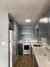 1199 SE 9th Ave in Oak Harbor, WA - Building Photo - Building Photo