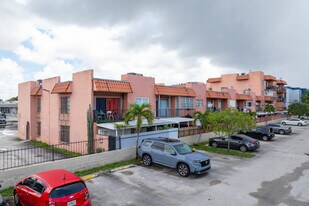Westland Manor in Hialeah, FL - Building Photo