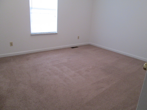 1725 Kim Watt Dr in Knoxville, TN - Building Photo - Building Photo