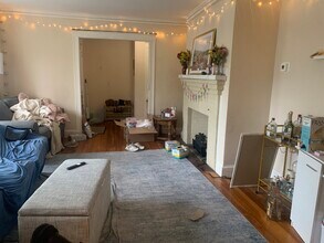 289 Foster St, Unit 1 in Boston, MA - Building Photo - Building Photo