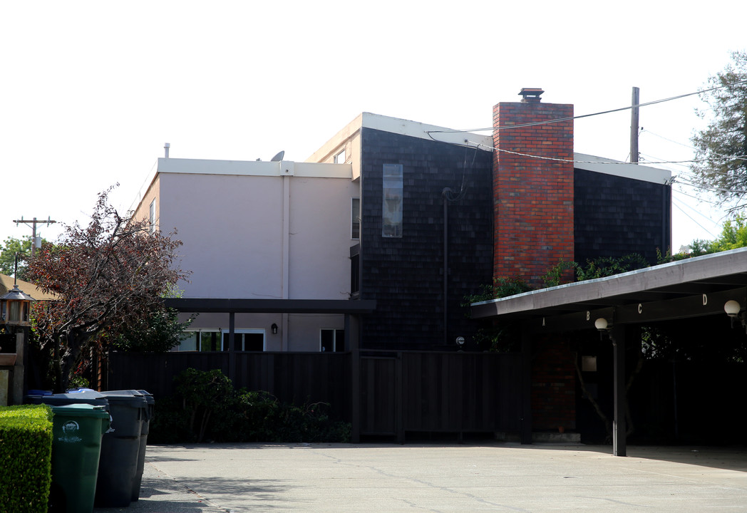 3248 Briggs Ave in Alameda, CA - Building Photo