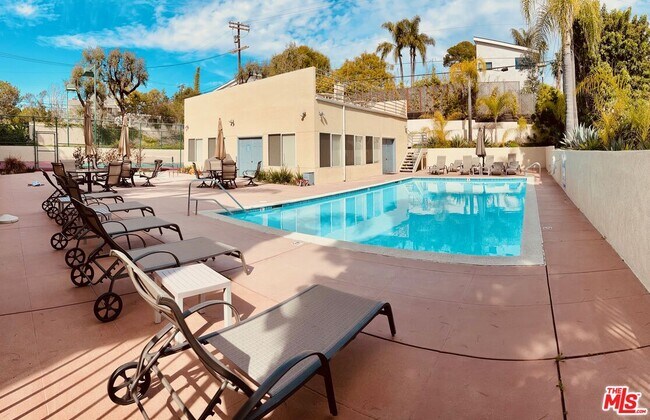 property at 3460 S Centinela Ave