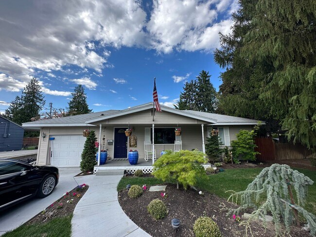 property at 1138 Jefferson St