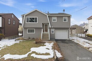 6 Cherry St in Edison, NJ - Building Photo