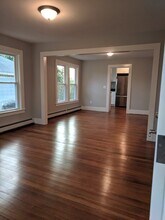 60 Summer St, Unit Apt 2 top floor in Newport, NH - Building Photo - Building Photo
