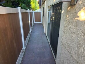 2502 28th St, Unit 1 in Santa Monica, CA - Foto de edificio - Building Photo