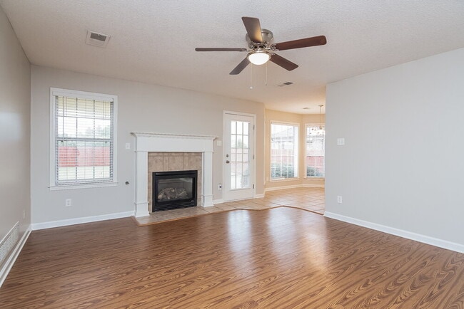 1118 Greenwich Dr in Hernando, MS - Building Photo - Building Photo