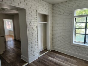 934 Clifford Brown Walk-Unit -B in Wilmington, DE - Building Photo - Building Photo