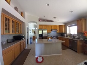 1 S Golden Sunrise Pl in Corona De Tucson, AZ - Building Photo - Building Photo