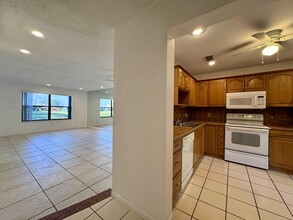 12970 Dartford Trail in Wellington, FL - Building Photo - Building Photo