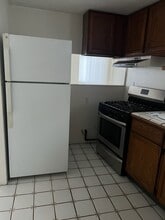 2434 Riverside Pl in Los Angeles, CA - Foto de edificio - Building Photo