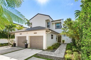 1616 NE 5th St in Fort Lauderdale, FL - Building Photo