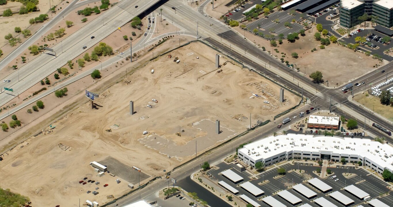 Banyan on 48th in Phoenix, AZ - Building Photo