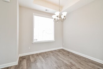 9274 Lakeside Cir S in Walls, MS - Building Photo - Building Photo