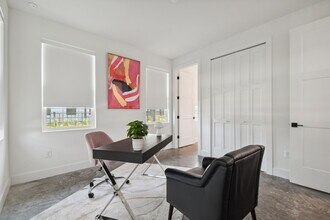2758 5th Ave S in St. Petersburg, FL - Building Photo - Building Photo