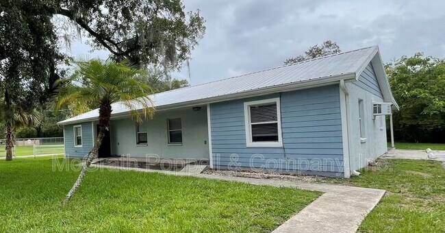 1408 E Spencer St in Plant City, FL - Building Photo - Building Photo