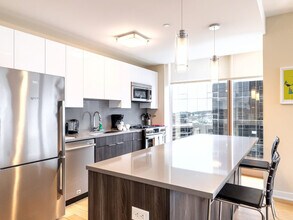355 Atlantic St in Stamford, CT - Building Photo - Building Photo