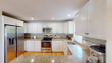 38 Webster St in Needham, MA - Building Photo - Building Photo