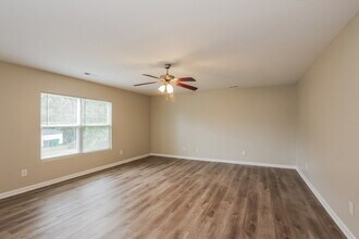 3636 Ernie Dr in Charlotte, NC - Building Photo - Building Photo
