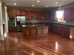 739 Cascading Creek Ln in Winter Garden, FL - Building Photo - Building Photo