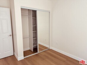 7841 Peachtree Ave in Los Angeles, CA - Building Photo - Building Photo