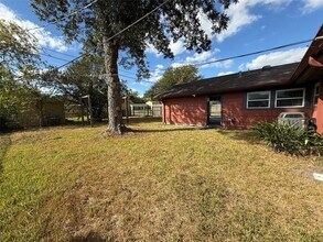 1857 Huge Oaks St in Houston, TX - Building Photo - Building Photo