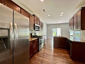 2227 Apple Glen Ln in Charlotte, NC - Building Photo - Building Photo