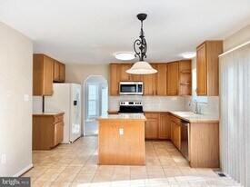 9 Kimberly Dr in Stafford, VA - Building Photo