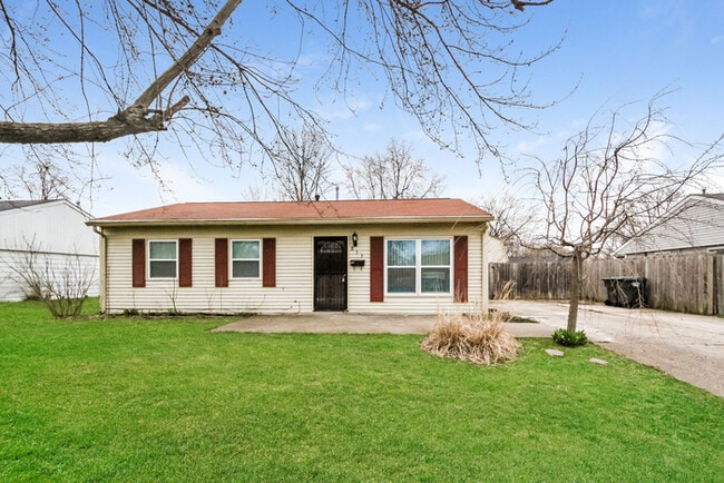 property at 839 Middle Dr