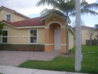 13745 SW 276th St in Homestead, FL - Building Photo - Building Photo