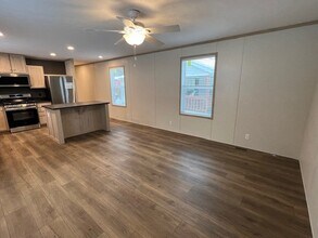 23420 Harned St in Warren, MI - Building Photo - Building Photo