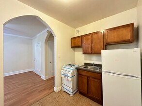 4832 N Damen Ave in Chicago, IL - Building Photo - Building Photo