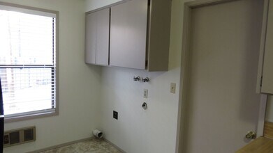 414 NW Bond St in Bend, OR - Building Photo - Building Photo