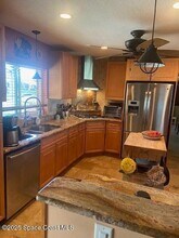 488 Cardinal Dr in Satellite Beach, FL - Foto de edificio - Building Photo