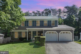 14807 Statler Dr in Woodbridge, VA - Building Photo - Building Photo