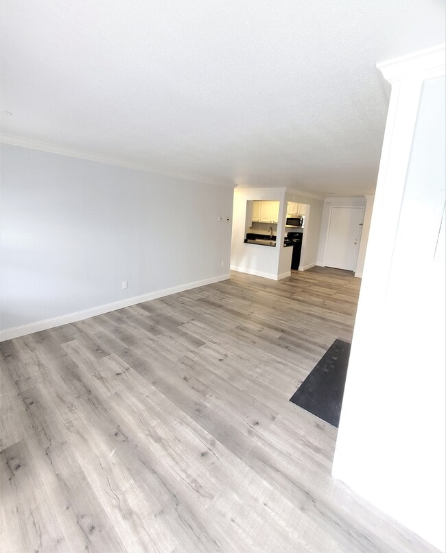 Westwood Condominiums in West Hartford, CT - Building Photo - Building Photo
