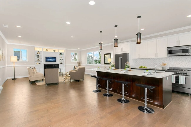 11330 SE 192nd St in Renton, WA - Building Photo - Building Photo