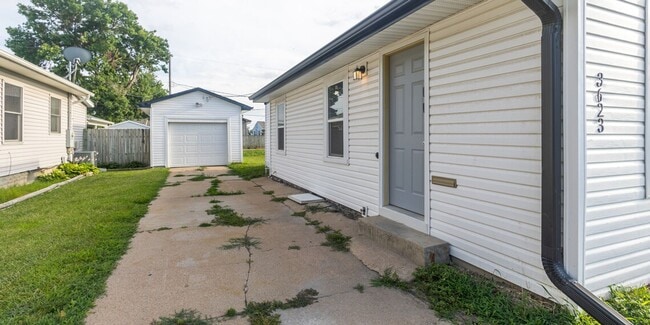 3623 5th Ave in Council Bluffs, IA - Building Photo - Building Photo