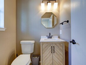 102 Lightfoot Ct in Hutto, TX - Building Photo - Building Photo
