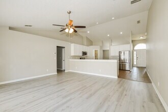 4619 Woodford Dr in Kissimmee, FL - Building Photo - Building Photo