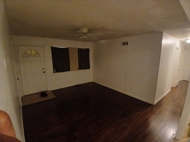 5244 N Kenosha Ave in Tulsa, OK - Foto de edificio