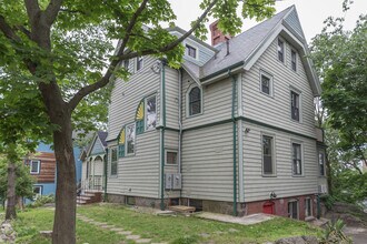 65 Beech Glen St, Unit 1 in Boston, MA - Building Photo - Building Photo