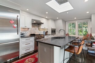 21 Appleton St, Unit 2 in Boston, MA - Building Photo