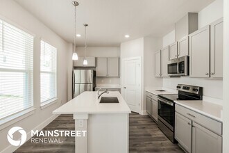 309 Pine St in DeLand, FL - Building Photo - Building Photo