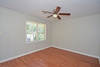 1138 Perry Hill Rd in Montgomery, AL - Building Photo - Building Photo